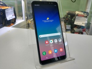 Мобильный телефон Samsung a8+ 4/32GB