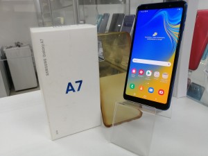 Мобильный телефон Samsung A7 2018