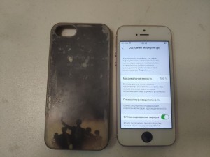 Мобильный телефон iPhone se