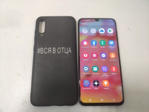 Мобильный телефон Samsung a70