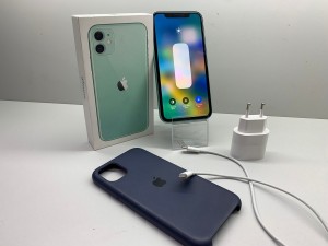 Мобильный телефон iPhone 11 128гб