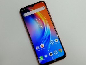 Мобильный телефон Tecno  Spark 5 Air 32гб