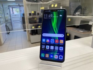 Мобильный телефон Honor 8х 4/64