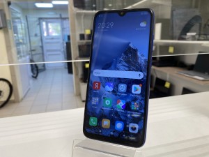 Мобильный телефон Xiaomi Redmi note 7 3/32