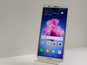 Мобильный телефон Huawei P smart 3/32