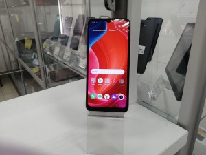 Мобильный телефон realme C21 4/64
