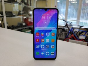 Мобильный телефон Huawei Y8p 4/128GB
