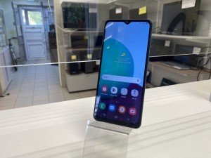 Мобильный телефон Samsung A02 2/32гб