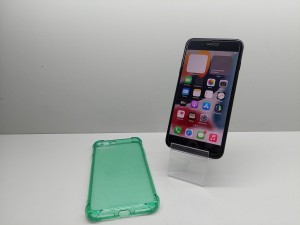 Мобильный телефон iPhone7+ 128GB