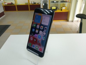 Мобильный телефон iPhone 7 Plus 32GB