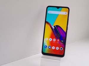 Мобильный телефон realme c30 64гб