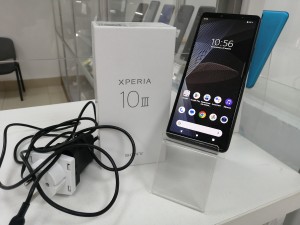 Мобильный телефон Sony xperia 10