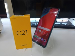 Мобильный телефон realme C21 3/32GB