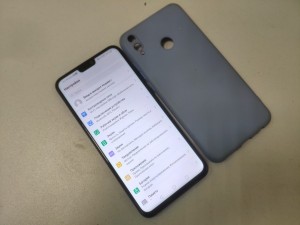 Мобильный телефон Honor 8X 4/128GB