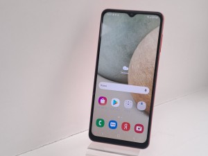 Мобильный телефон Samsung A12 32гб