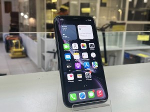 Мобильный телефон iPhone Xr 64ГБ