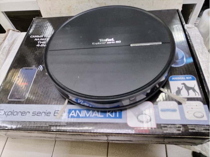 Робот пылесос Tefal serie 60 Wi Fi