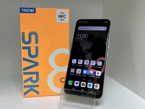Мобильный телефон Tecno Spark 8C 64GB