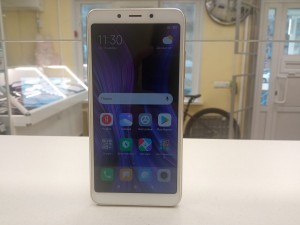 Мобильный телефон Xiaomi Redmi 6 3/32GB