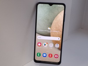 Мобильный телефон Samsung Galaxy A12 4/64GB