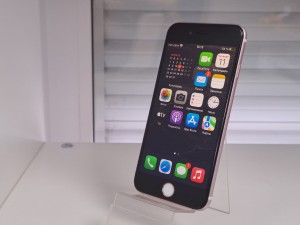 Мобильный телефон iPhone 6S 16GB