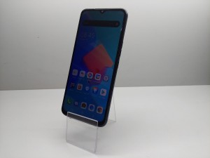 мобильный телефон Tecno Spark 8C 4/64GB