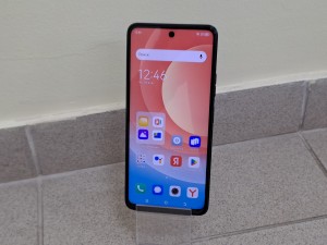 Мобильный телефон TECNO Camon 19 Neo 128GB