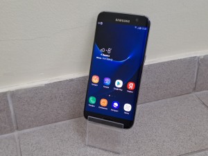 Мобильный телефон Samsung Galaxy S7 Edge 4/64GB