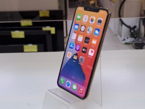Мобильный телефон iPhone 11 PRO MAX 64GB