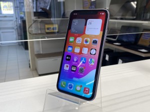 Мобильный телефон iPhone 11 64GB