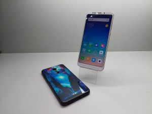 Мобильный телефон Xiaomi Redmi 5 plus 3/32GB