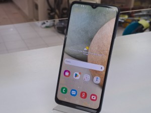 Мобильный телефон Samsung Galaxy A12 4/64GB