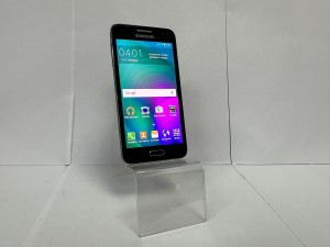 Мобильный телефон Samsung Galaxy a3 2015 1/16GB