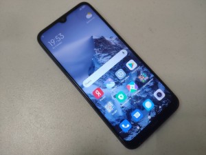 Мобильный телефон Xiaomi redmi 8T 3/32GB