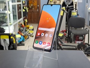 Мобильный телефон Samsung Galaxy A32 4/64GB