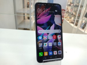 Мобильный телефон Huawei Mate 20 lite 4/64GB