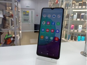 Мобильный телефон Samsung Galaxy A02 2/32GB