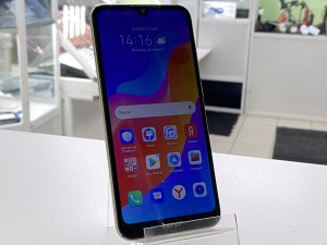 Мобильный телефон Honor 8a 2/32GB