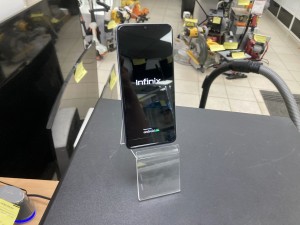 Мобильный телефон Infinix hot 30i 64GB