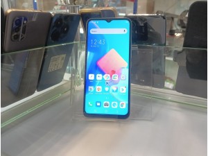 Мобильный телефон TECNO Spark 8C 4/64GB