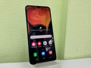 Мобильный телефон Samsung Galaxy A50 4/64GB