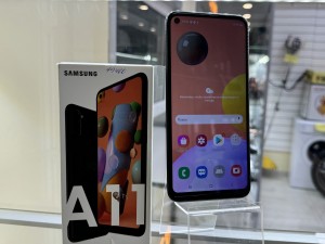 Мобильный телефон Samsung  Galaxy а11 2/32GB