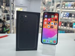 Мобильный телефон iphone 11 pro 256GB