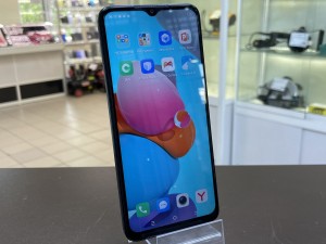 Мобильный телефон Tecno spark go 2023 4/64GB