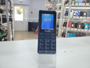 Мобильный телефон Philips Xenium E311