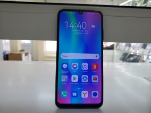 Мобильный телефон Honor 10 lite 3/64GB