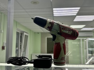 Шуруповерт Зубр зда-12