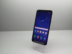 Мобильный телефон Samsung Galaxy J8 2/32GB
