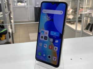 Мобильный телефон tecno spark 10 4/128GB
