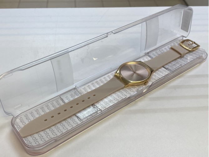 часы  swatch skinrosee